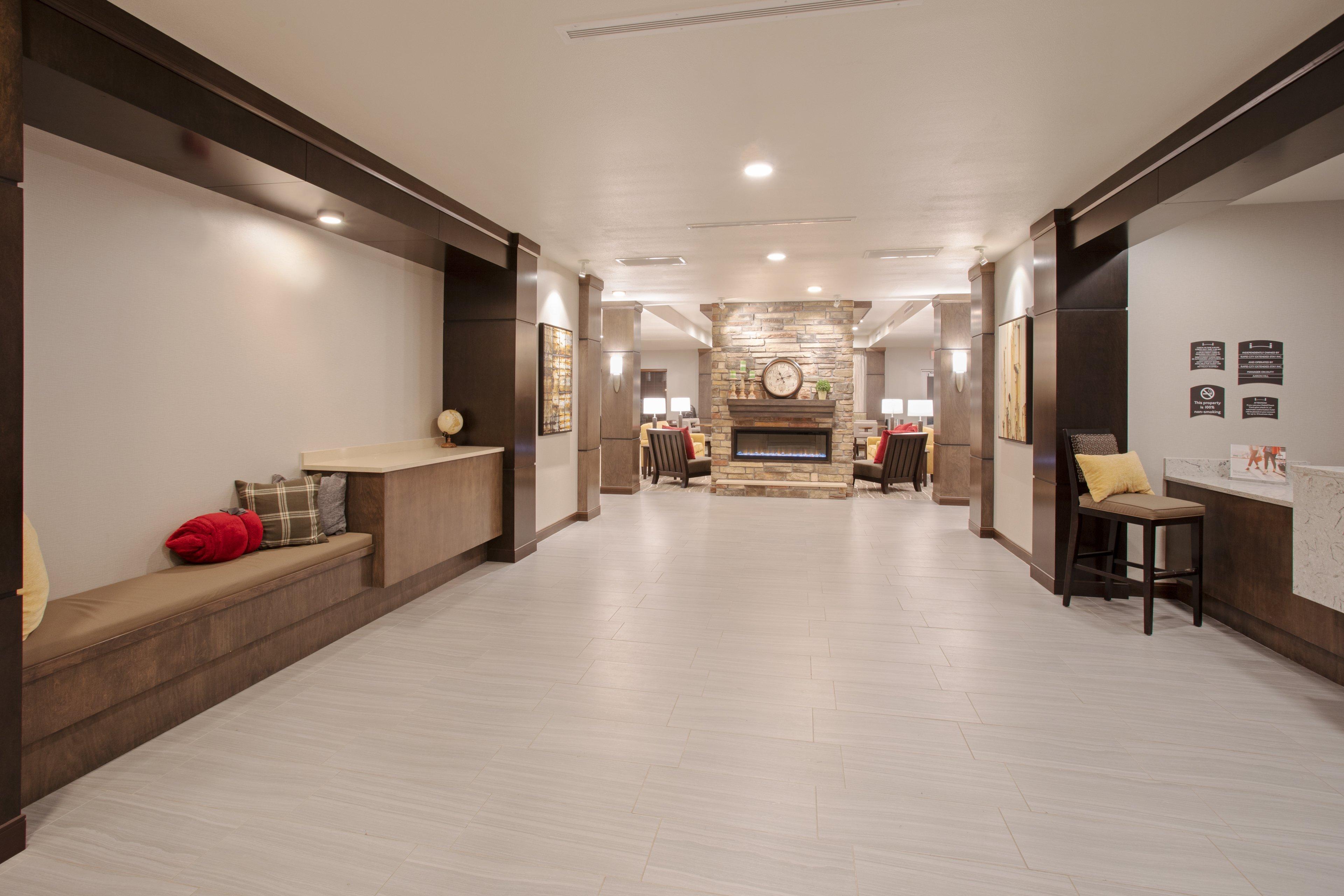Staybridge Suites Rapid City - Rushmore By Ihg Exterior foto